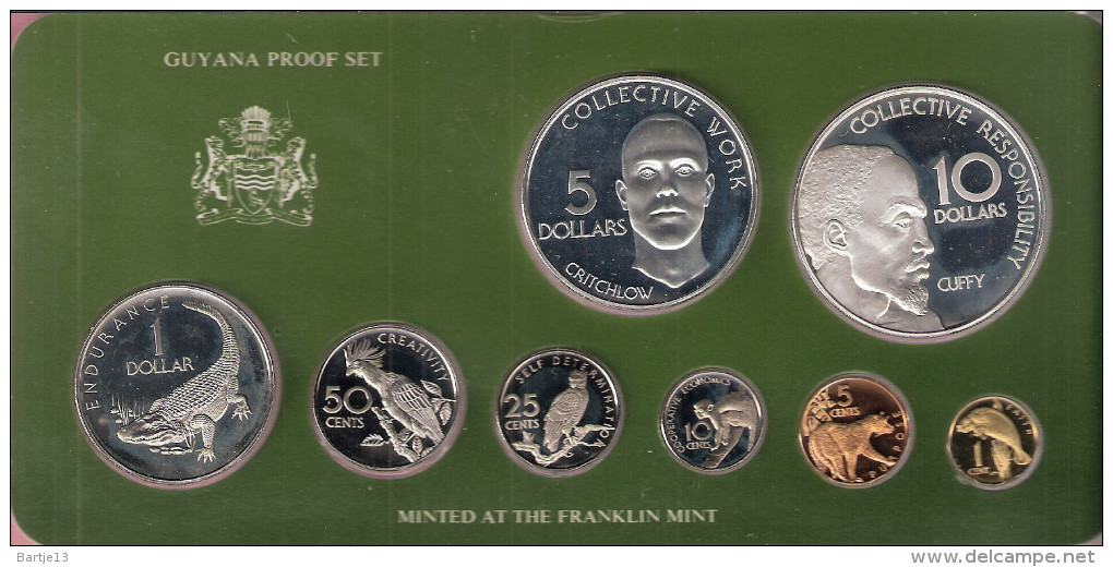 GUYANA PROOFSET 1979 TWO BIG SILVER COINS & ANIMALS IN ORIGINAL BOX WITH CERTIFICATE - Guyana