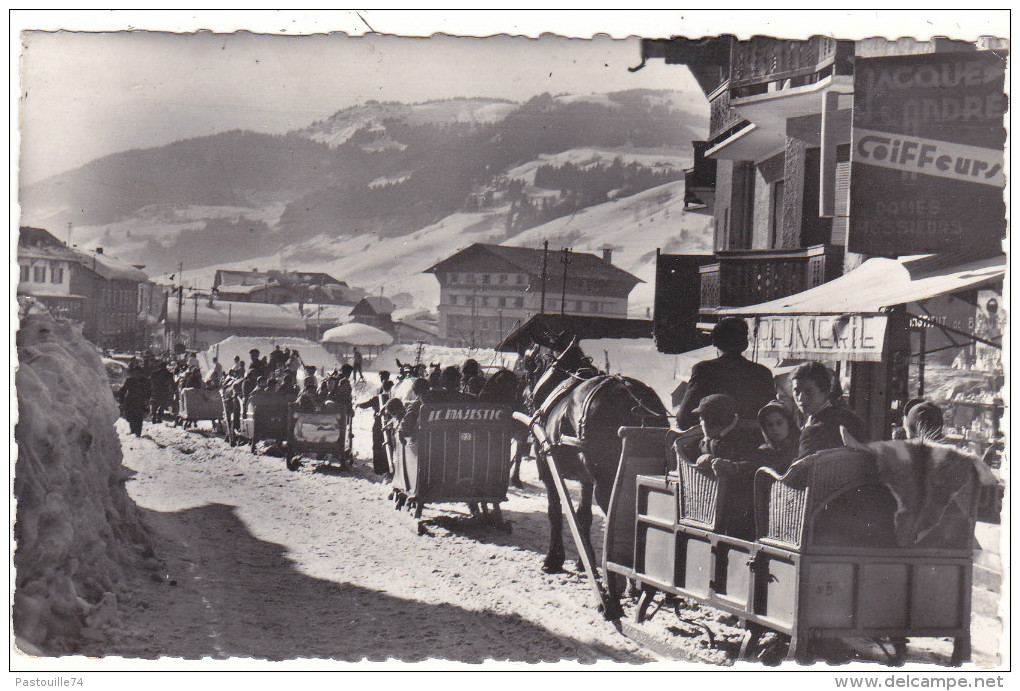 1002.  Train  De  Traineaux  à  MEGEVE. - Megève