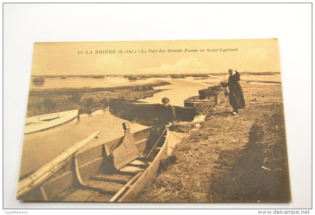 (NI02) CPA   La Brière  Le Port Des Grands Fossés En Saint-Lyphard - Saint-Lyphard