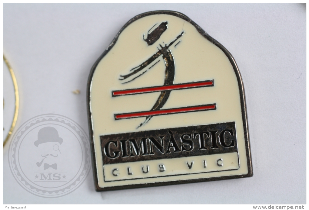 Spanish Athletic Club - Gimnastic Club Vic - Pin Badge #PLS - Atletismo
