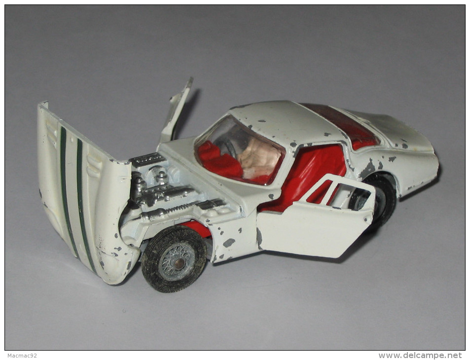 CORGI TOYS - Made In GT Britain - VOLVO MARCOS 1900  **** EN ACHAT IMMEDIAT **** - Corgi Toys