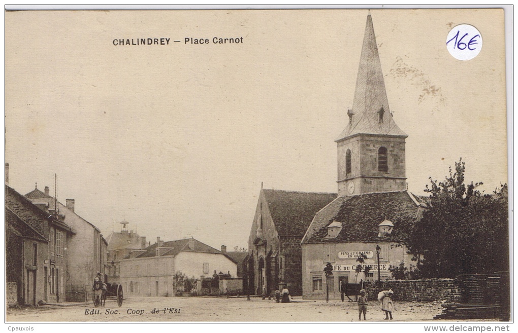 CHALINDREY Place Carnot (café, Attelage) - Chalindrey