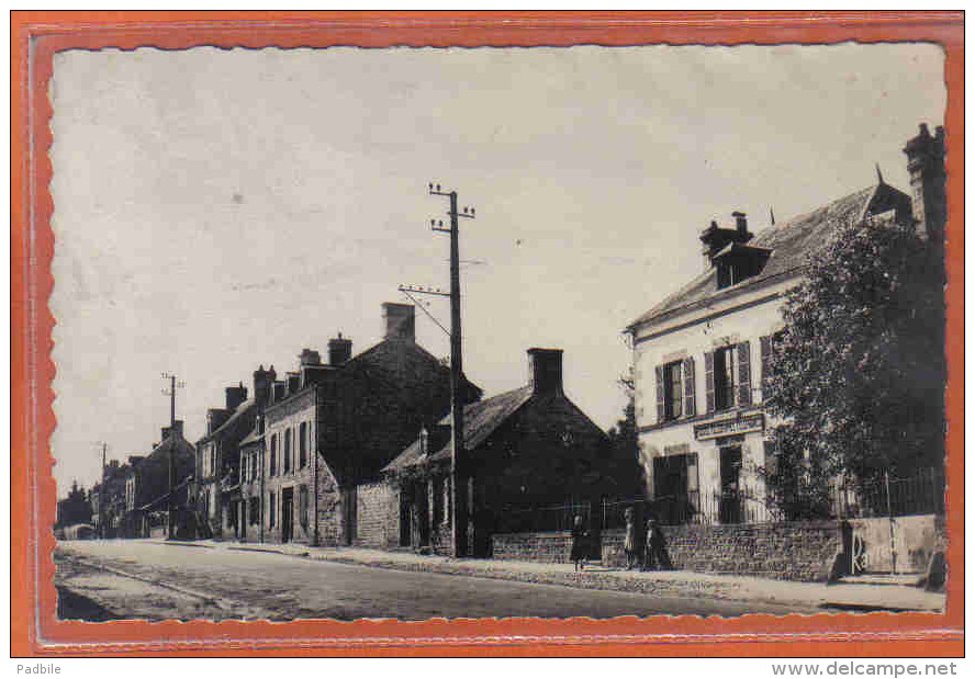 Carte Postale 61. La Chapelle-Moche  La Poste  Trés Beau Plan - Other & Unclassified