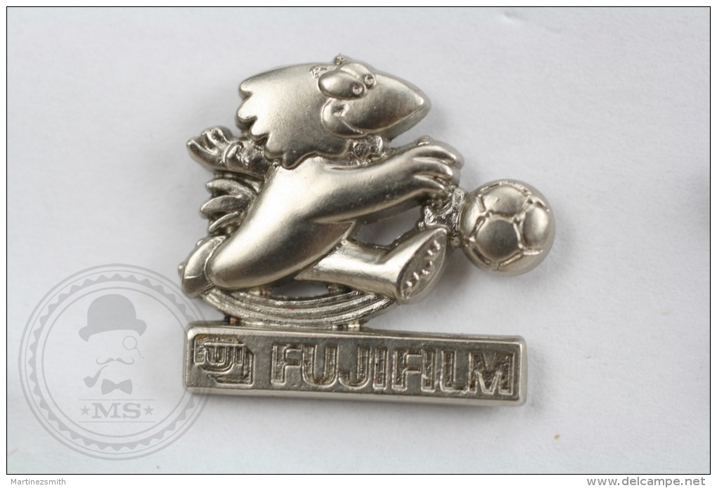 Footix France 98 World Cup Mascot- Silver Colour - Pin Badge #PLS - Fútbol