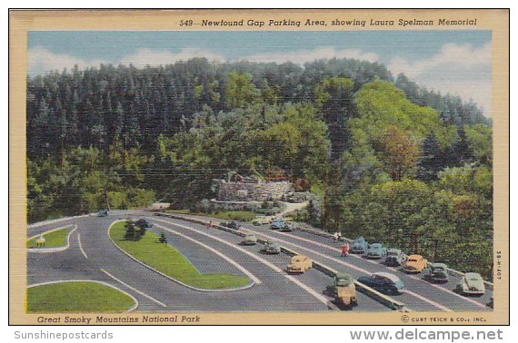 Newfound Gap Parking Area Showing Laura Spelman Memorial Great Smorky Mountains National Park Tennessee - Smokey Mountains