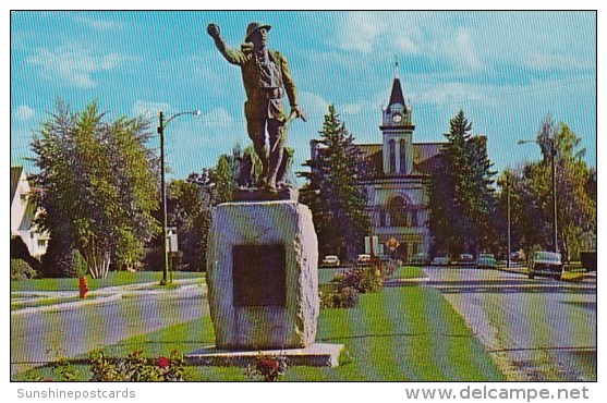 Doughboy Memorial Kalisell Montana - Kalispell