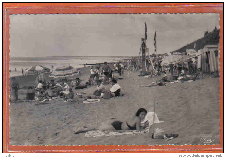 Carte Postale 44. Tharon-Plage   La Plage Trés Beau Plan - Tharon-Plage