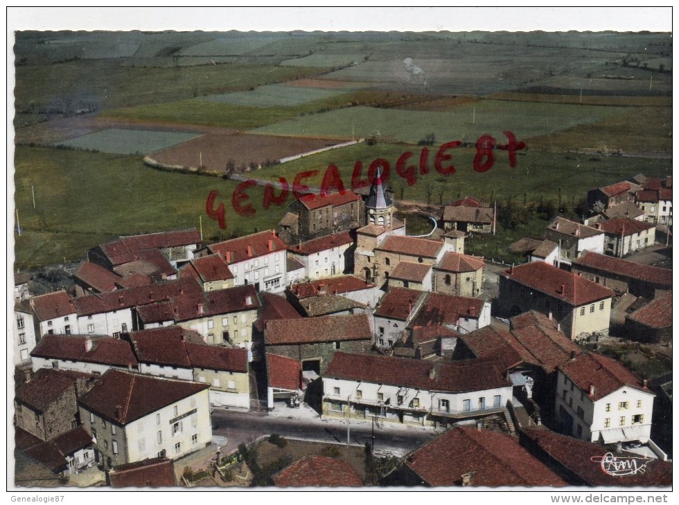 43 -   SAUGUES - LE CENTRE   VUE AERIENNE - Saugues