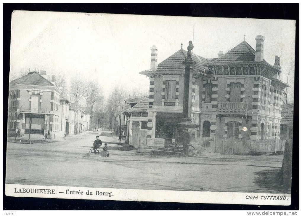 Cpa  Du 40 Labouheyre Entrée Du Bourg ...  Sabres Mont De Marsan   JUI3 - Sabres