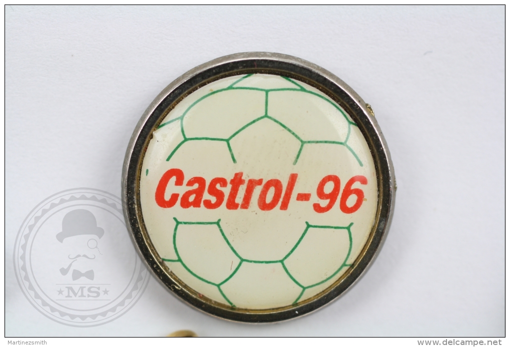 Castrol 96 - Footbal Pin Badge #PLS - Football