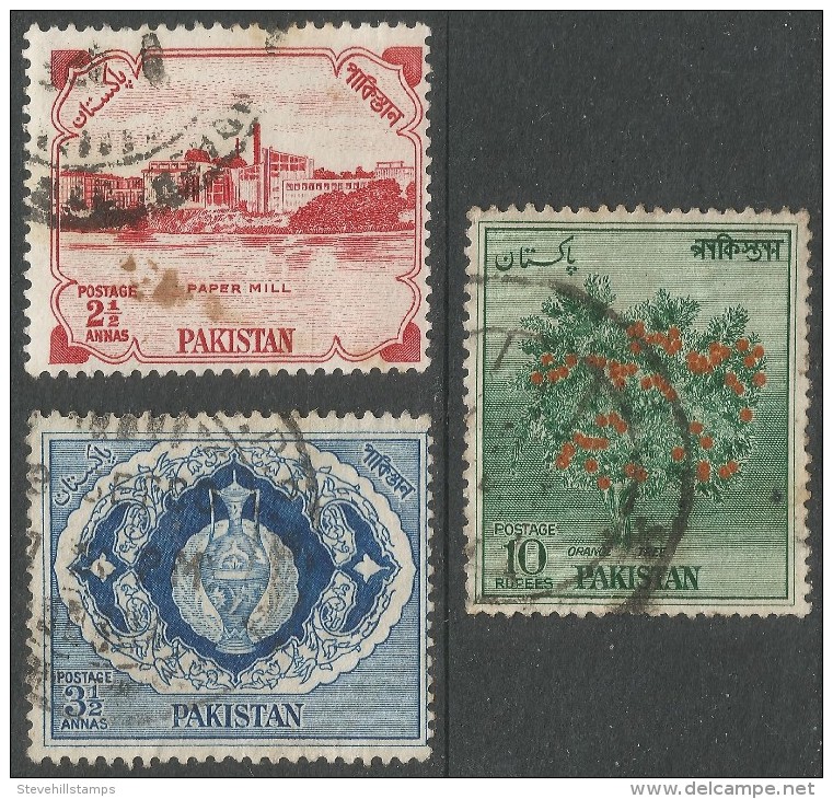 Pakistan. 1957 First Anniv Of Republic. Used Complete Set. SG 87-9 - Pakistan