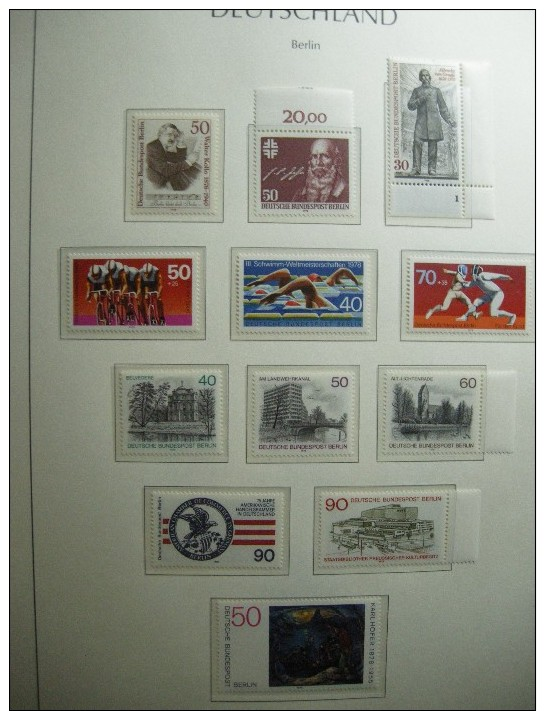 BERLIN COLLECTION 1970-90 COMPLETE NEUVE **/MNH EN RELIURE LEUCHTTURM Y&T 1300 €