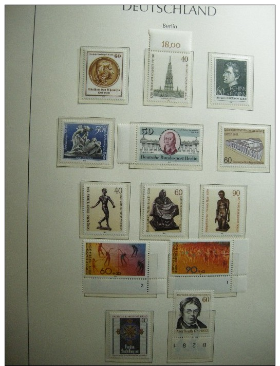 BERLIN COLLECTION 1970-90 COMPLETE NEUVE **/MNH EN RELIURE LEUCHTTURM Y&T 1300 €