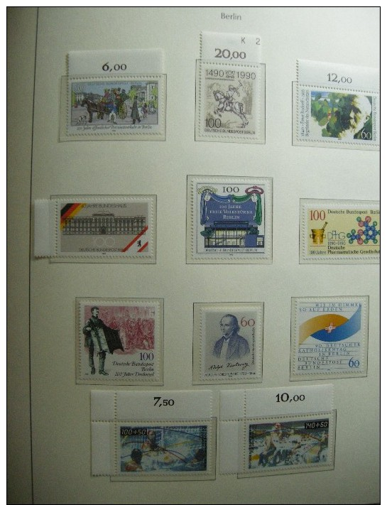 BERLIN COLLECTION 1970-90 COMPLETE NEUVE **/MNH EN RELIURE LEUCHTTURM Y&T 1300 €