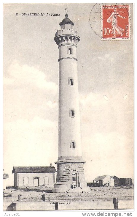 OUISTREHAM - Le Phare - Ouistreham