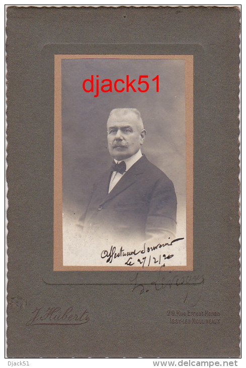 Ancienne Photographie / Homme / Affectueux Souvenir 1920 + Signature / J. Hubert - ISSY-LES-MOULINEAUX - Personnes Identifiées