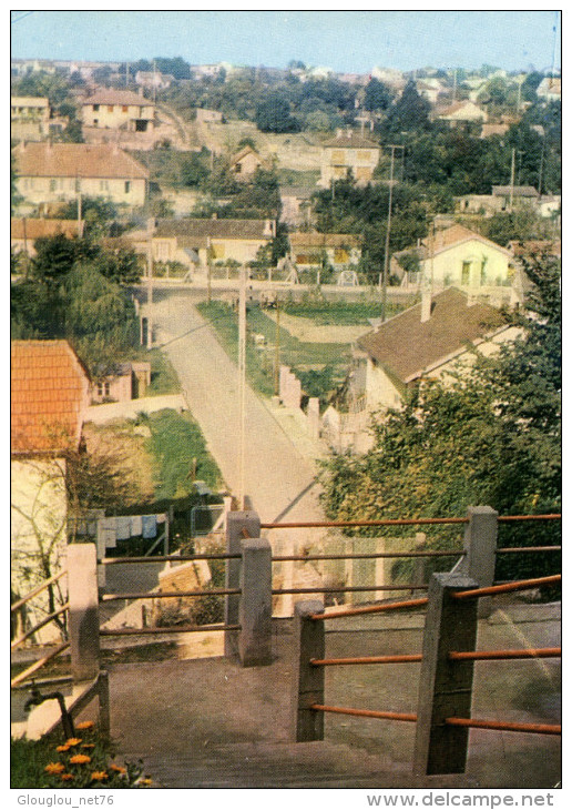 95-FOSSES...VUE GENERALE....CPM - Fosses