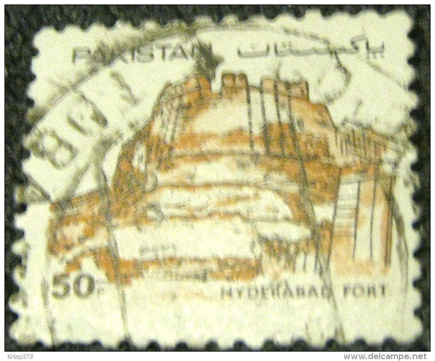 Pakistan 1984 Fortifications Hyderabad Fort 50p - Used - Pakistan