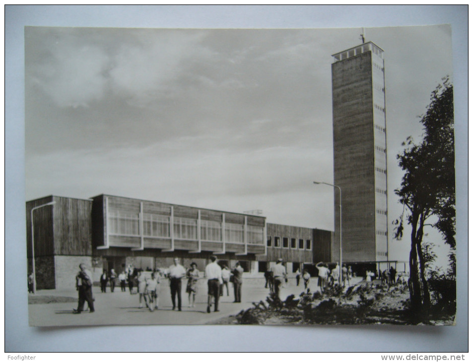 Germany: Sommer Und Winterkurort Oberwiesenthal (Erzgeb.) - HO-Gaststätte "Fichtelberghaus", Leute - 1980 Used - Oberwiesenthal