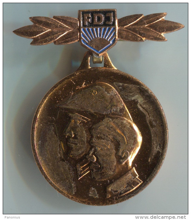 GERMANY ( DDR ), Army, Military  Medal, FDJ - República Democrática