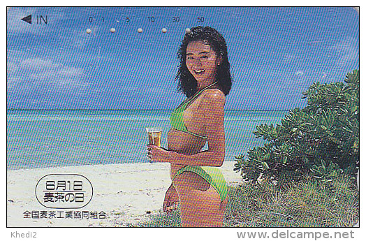 TC JAPON / 110-011 - Jolie Femme Bière - SEXY BIKINI GIRL /  Beer JAPAN Phonecard - Frau TK - Erotique Erotic - 500 - Moda