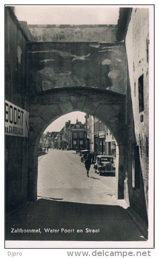 Zaltbommel    Water Poort En Straat Oldtimer / Auto / Car - Zaltbommel