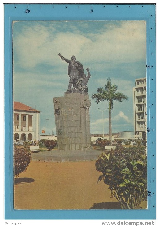 LUANDA - 1967 - Monumento A " Diogo Cão " - Navegador Do Século XV - Descobriu Angola Em 1492 - 2 SCANS - Angola