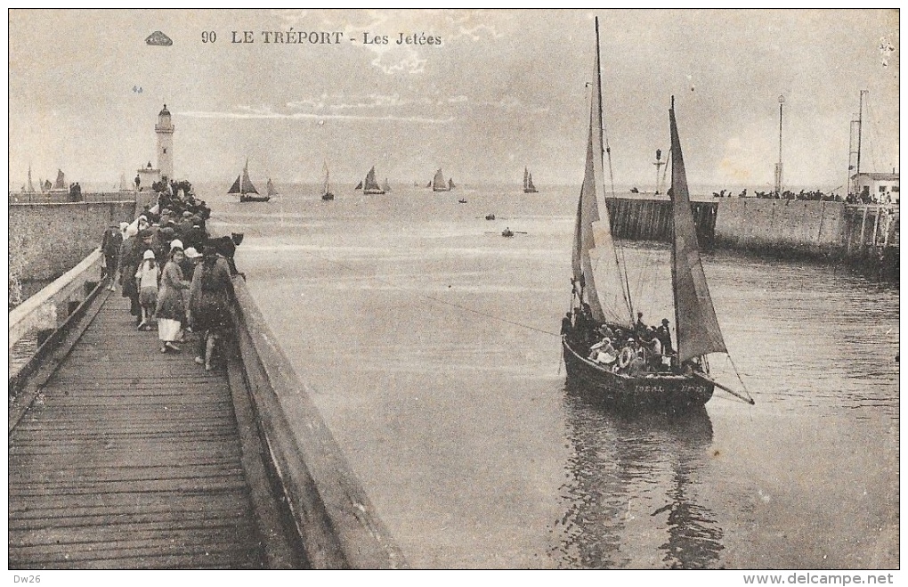 Le Tréport - Les Jetées - Voilier à La Sortie Du Port - Carte CAP N°90 - Le Treport