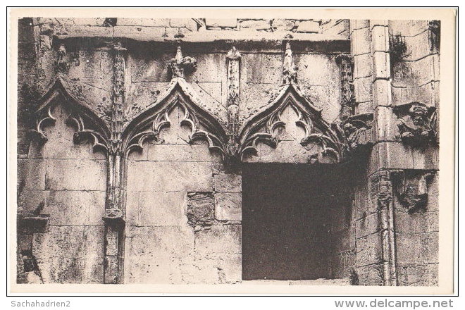 30. PONT-SAINT-ESPRIT. Intérieur De La Citadelle. Arcatures De L'Hôpital. 14 - Pont-Saint-Esprit