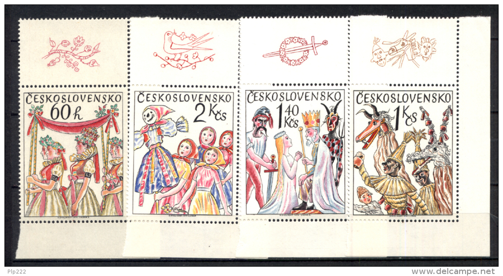 Cecoslovacchia 1975 Costumi / Costumes Y.T. 2091/94 **/MNH VF - Nuevos