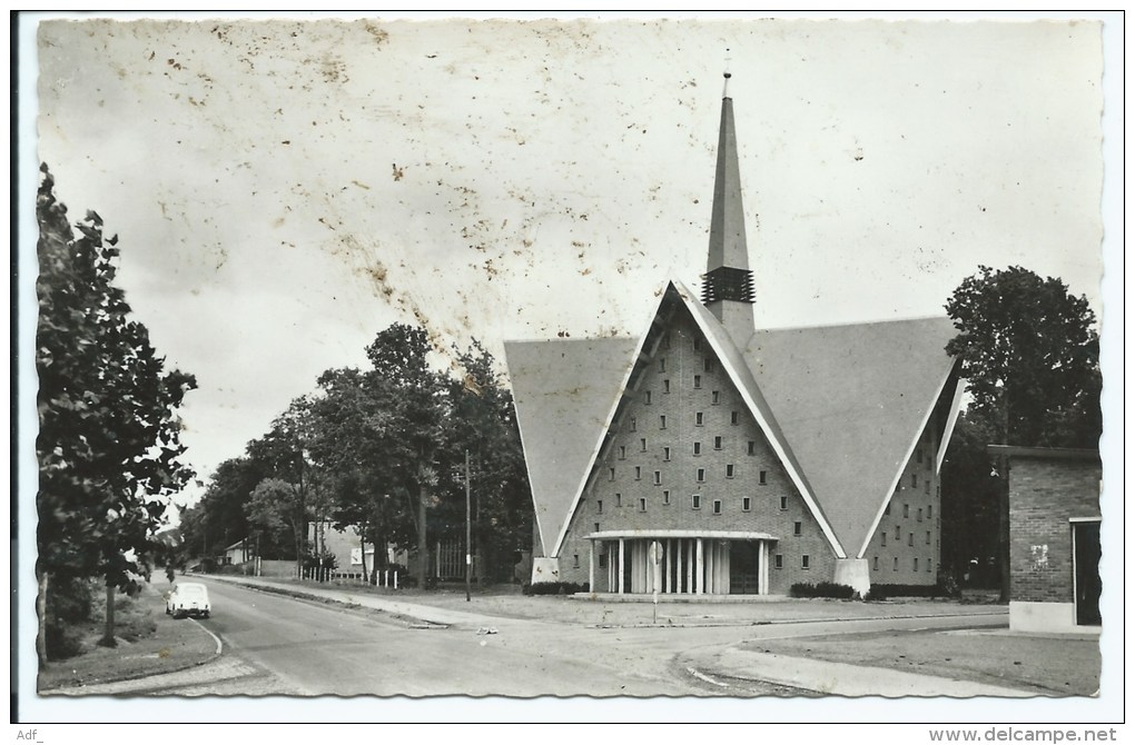 Nov@ CPSM LIBERCOURT, EGLISE SAINT HENRI, Format 9 Cm Sur 14 Cm Environ, PAS DE CALAIS 62 - Autres & Non Classés