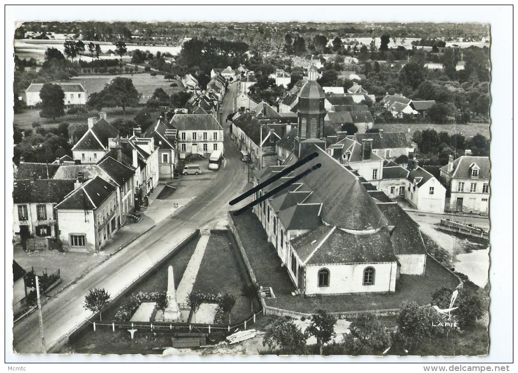 CPM -  En Avion Au Dessus De.....Bazoches Sur Hoëne - Vue Générale - Bazoches Sur Hoene