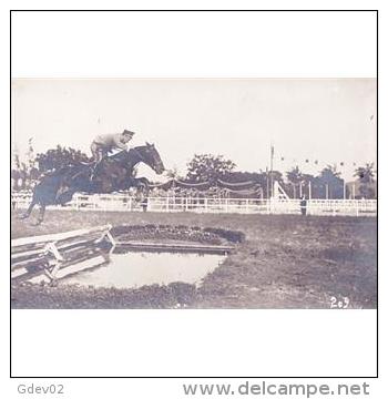 DPTTP0307-LFTD8164TDHI.Tarjeta Postal De DEPORTES.CONCURSO HIPICO,Salto De La Ria. - Hípica