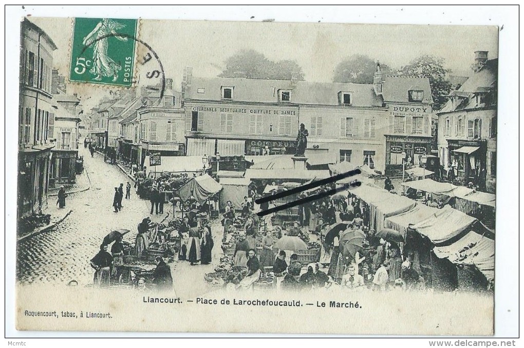 CPA -Liancourt _ Place De Larochefoucauld - Le Marché - Liancourt