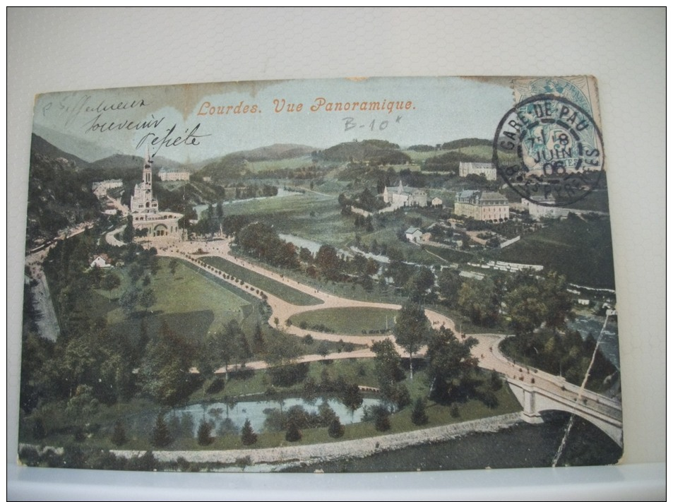 LOT H DE 70 CARTES POSTALES ANCIENNES DIFFERENTES SUR LOURDES SANS RELIGION TOUTES SCANNEES