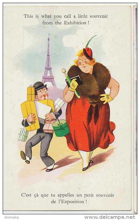 Comique Grosse Femme Et Mari Esclave Souvenir Exposition Tour Eiffel - Exposiciones