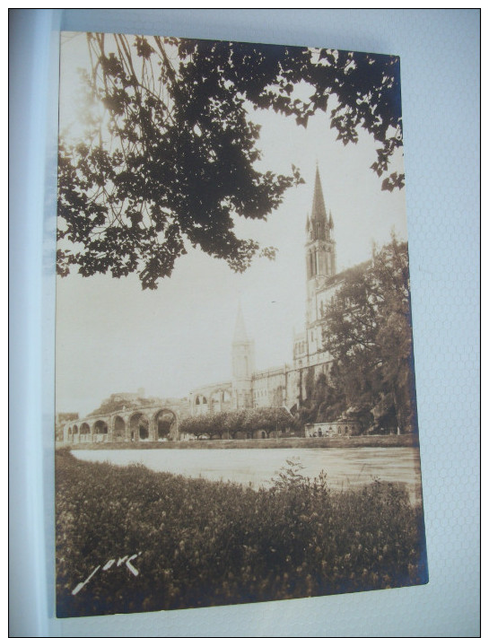 LOT B DE 100 CARTES POSTALES ANCIENNES  SUR LOURDES TOUTES SCANNEES