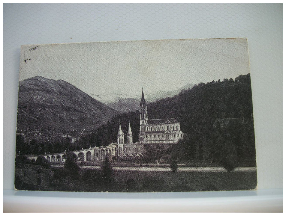 LOT B DE 100 CARTES POSTALES ANCIENNES  SUR LOURDES TOUTES SCANNEES