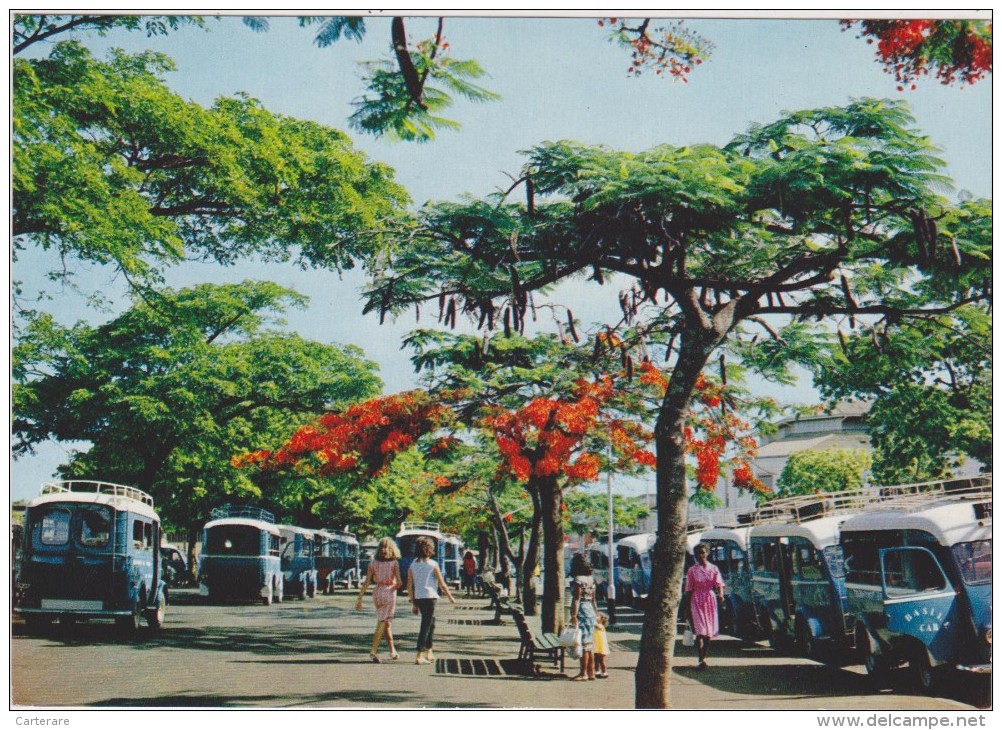 NOUVELLE CALEDONIE,NEW CALEDONIA,ex Souveraineté Française,océan Pacifique,NOUMEA,car,gare - Nouvelle Calédonie