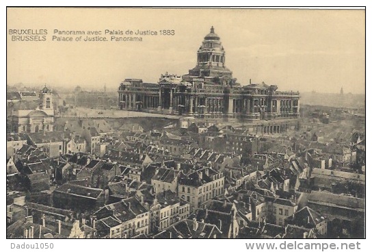 CPA Bruxelles ,panorama Et Palaid De Justice - Panoramische Zichten, Meerdere Zichten