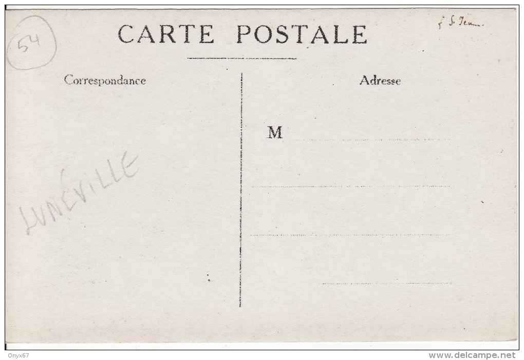 Carte Postale Photo Militaire Guerre 1914-1918 Bâtiment Détruit  N° 2 Avec Charette - VOIR 2 SCANS - - Luneville