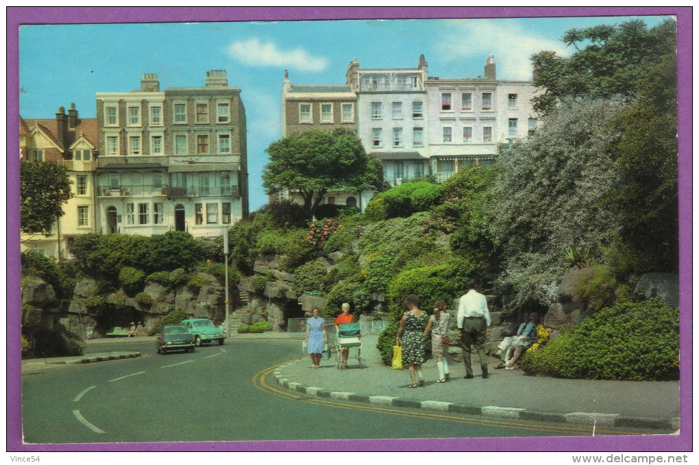 RAMSGATE - Madeira Walk Austin Morris 1100 Singer Gazelle - Ramsgate