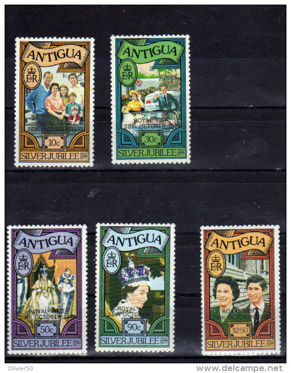 Antigua (1977)  - "Silver Jubilee"  Neufs** - 1960-1981 Ministerial Government