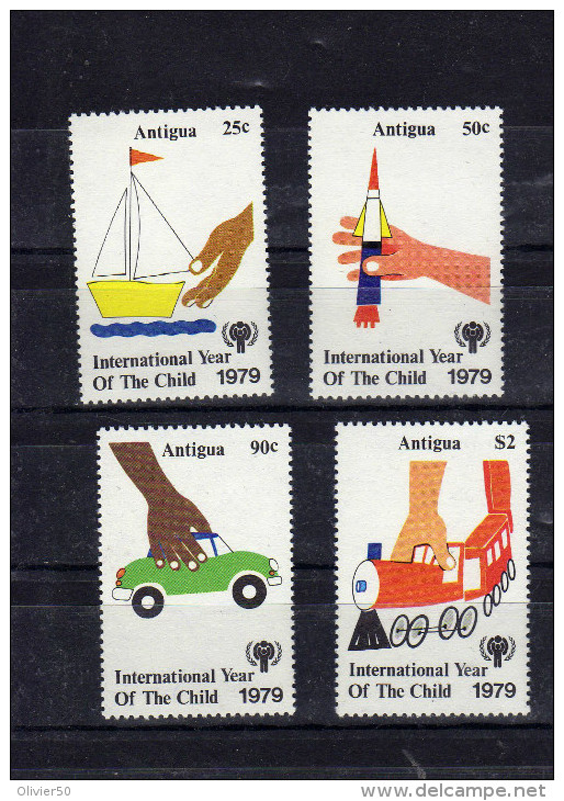 Antigua (1979)  - "Année De L'Enfant"  Neufs** - 1960-1981 Ministerial Government