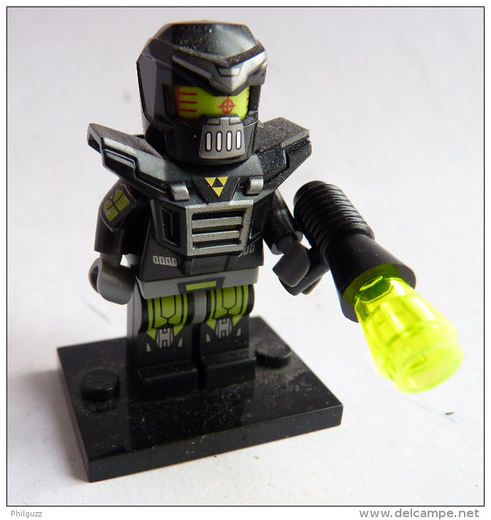 LEGO Minifigures Série 11 - 04 - Le Robot Maléfique Légo - Figurines
