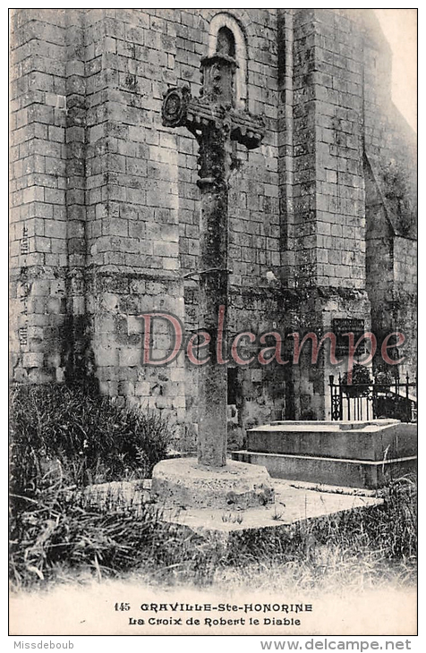 76 - Graville Saint Honorine - La Croix De Robert Le Diable - Dos Vierge - 2 Scans - Graville