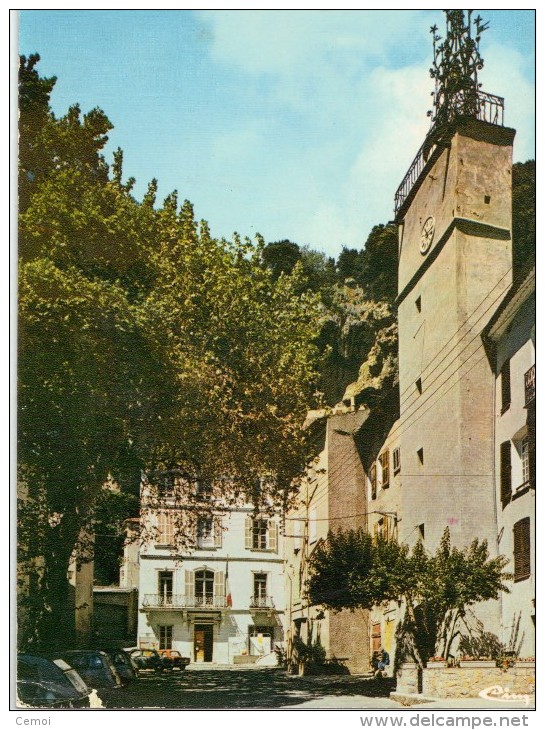 CP - COTIGNAC (83) - Place De La Mairie - 1981 - Cotignac