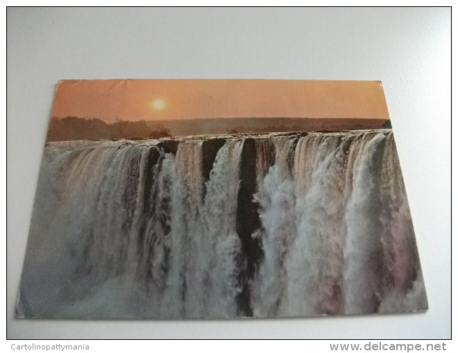 STORIA POSTALE FRANCOBOLLO Sunset At Victoria Falls - Zambie