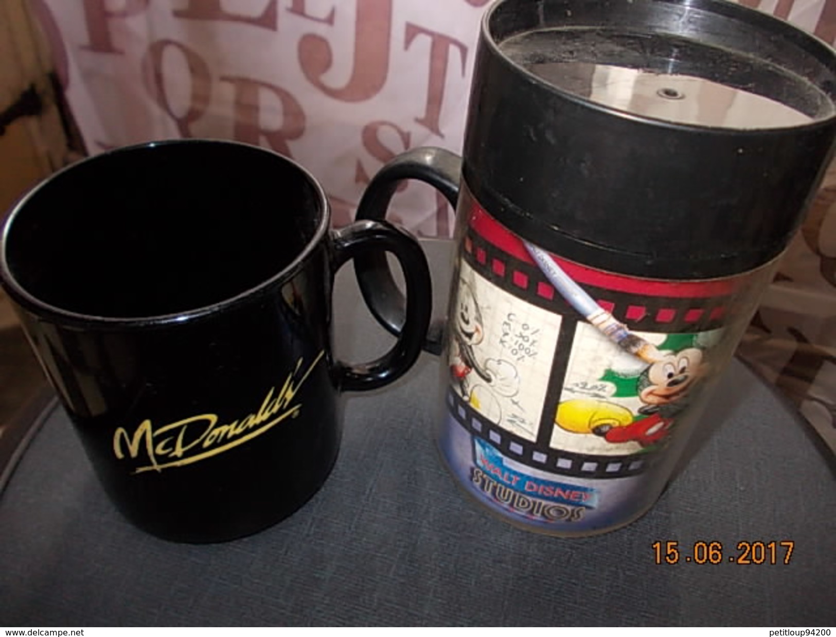 *1 CHOPE A BOISSON  MICKEY  Disneyland Paris + *1TASSE A  BOISSON  Euro Disney  Resort  Mc DONALD'S - Tazze