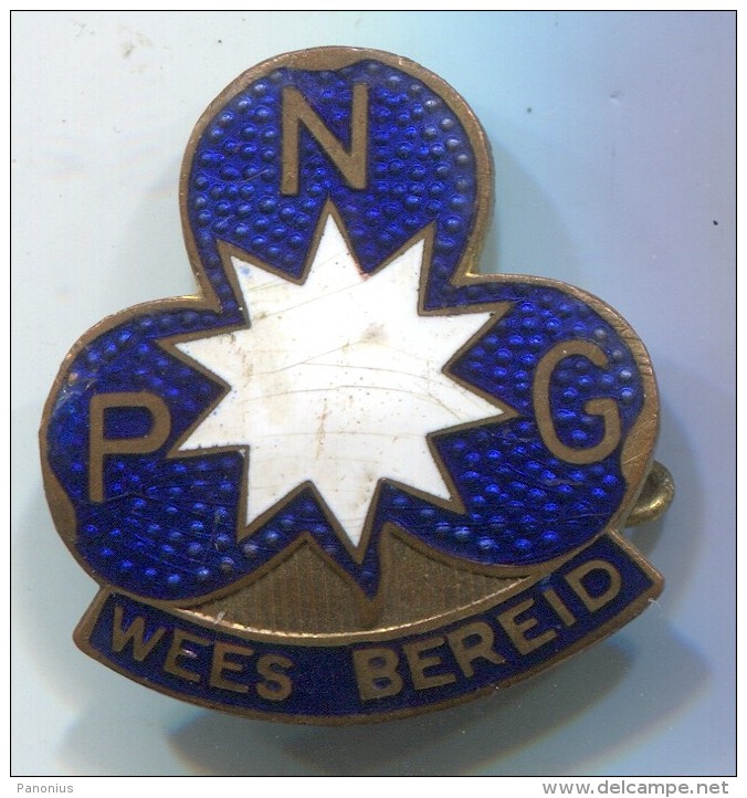 SCOUT, Scoutisme, Eclaireur - PNG, WEES BEREID BE PREPARED, Enamel, Pin Badge, Brooch D 25 X 25 Mm - Pfadfinder-Bewegung